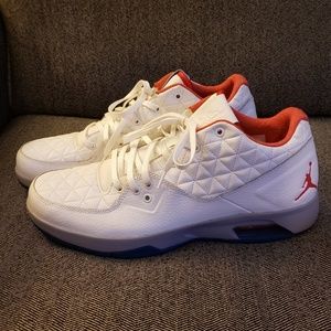 Nike Air Jordan Clutch basketball training shoes